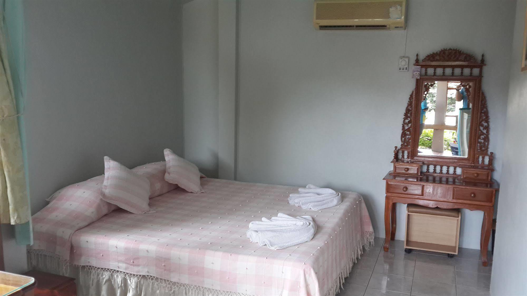 Pattara House Hotel Чавенг Бийч Екстериор снимка
